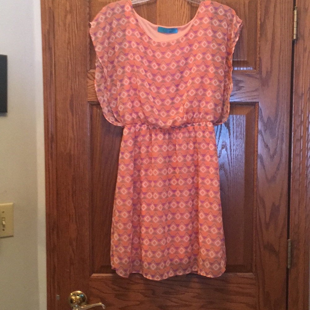Pretty midi dress